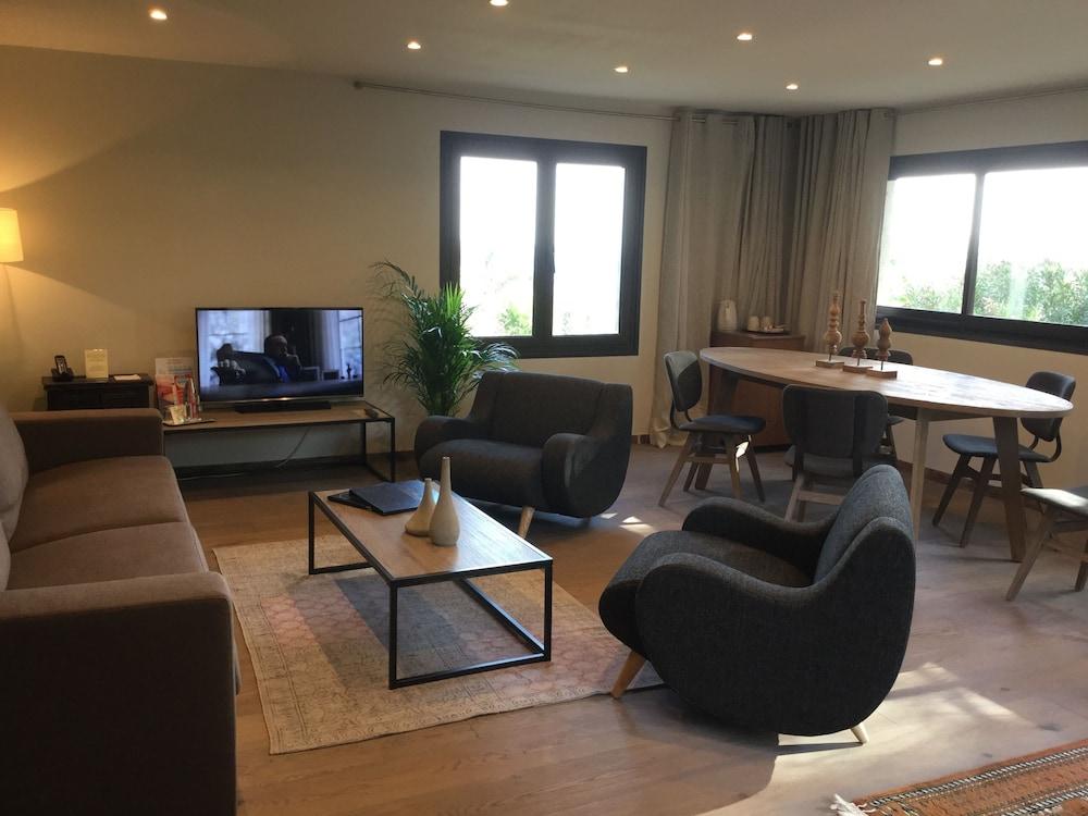 Hotel D'entremont